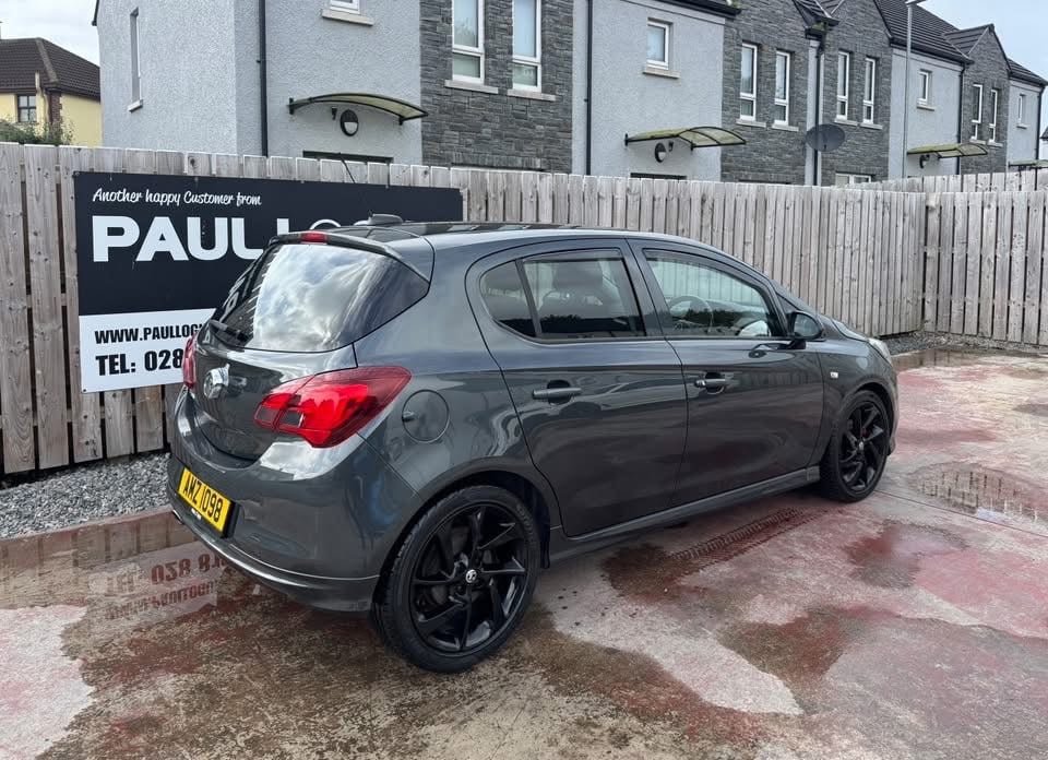[ berth ]Vauxhall Corsa