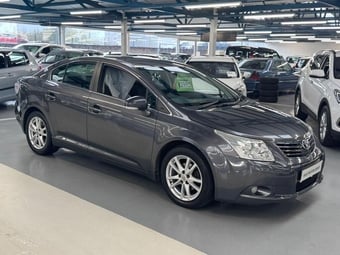Toyota Avensis 2011