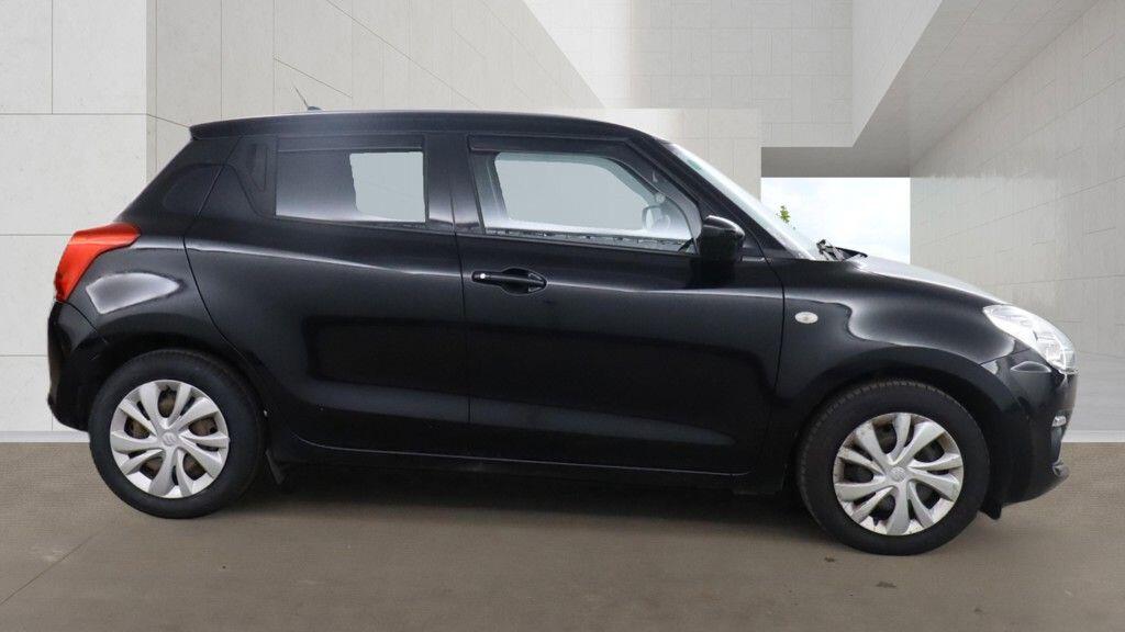 Suzuki Swift 2019 - Cars