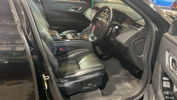 Land Rover Range Rover Velar Atherstone