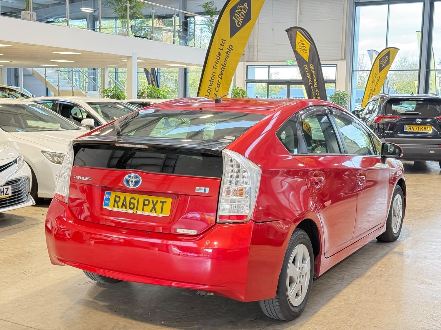 [ berth ]Toyota Prius