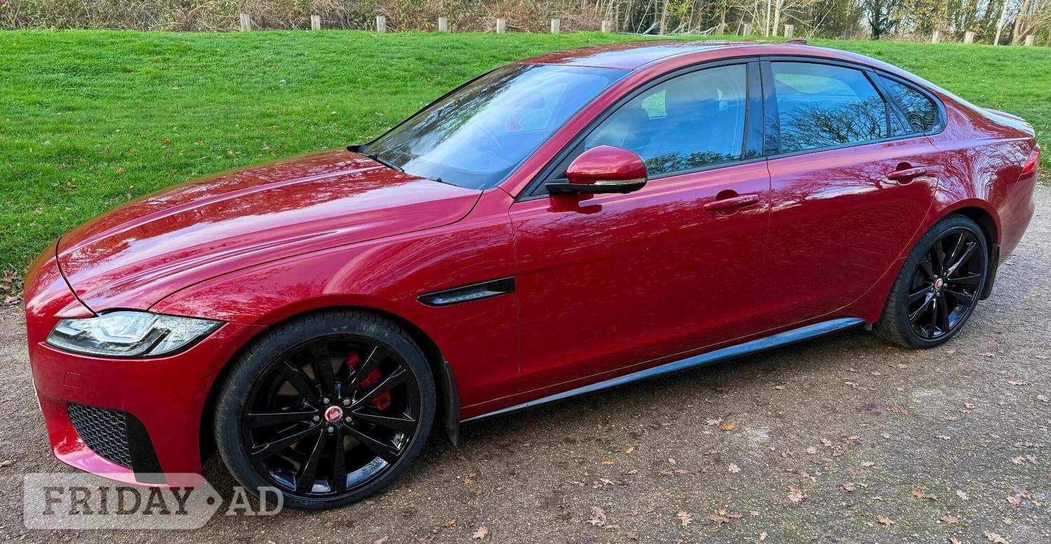 Jaguar XF 2015 - Cars in Waltham Abbey