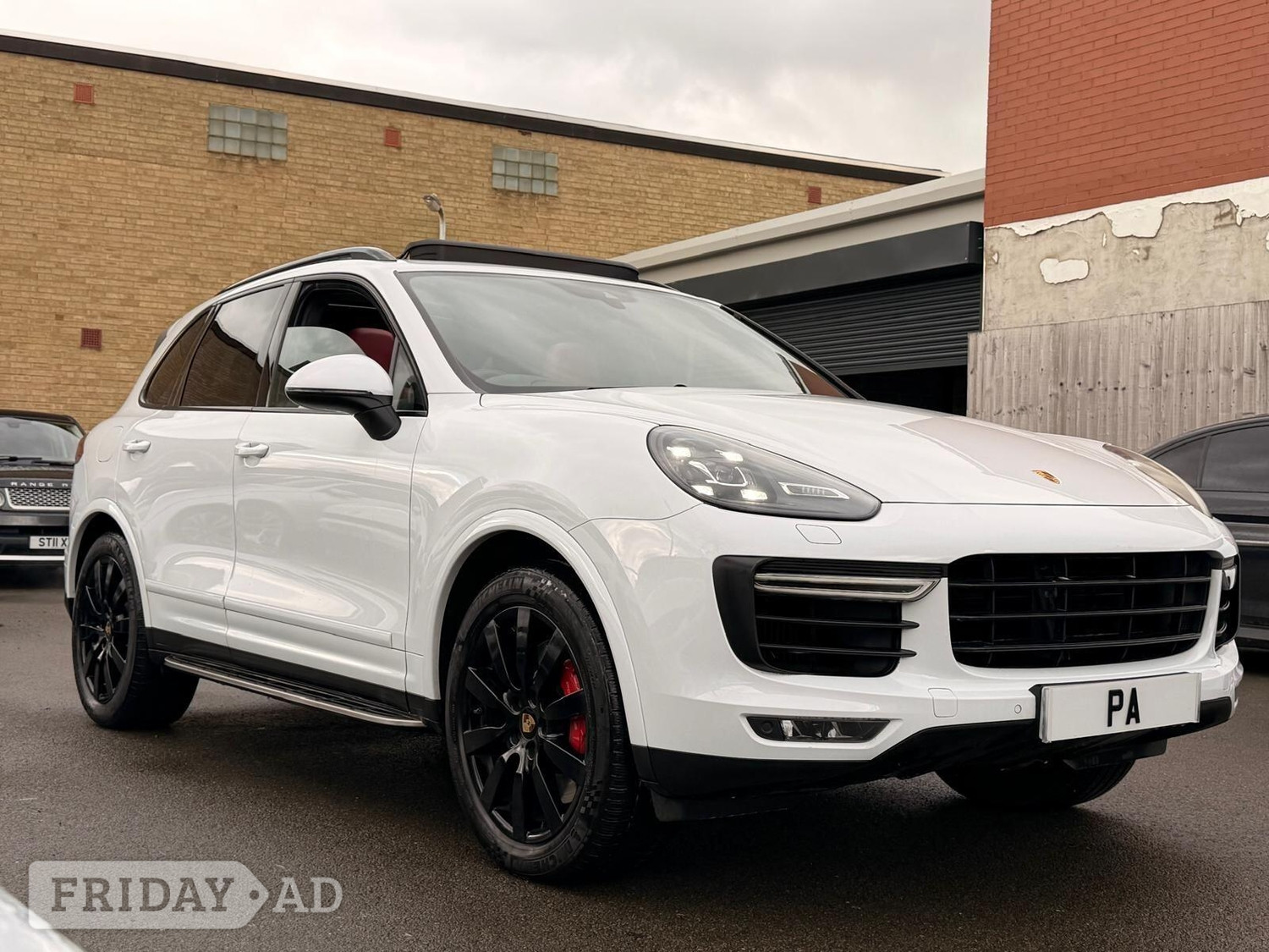 Porsche Cayenne 2015 - Cars