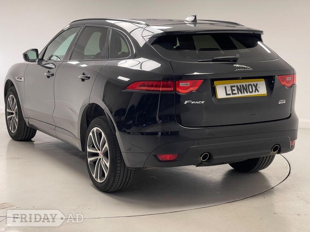 Jaguar F-Pace 2019 - Cars in Brent