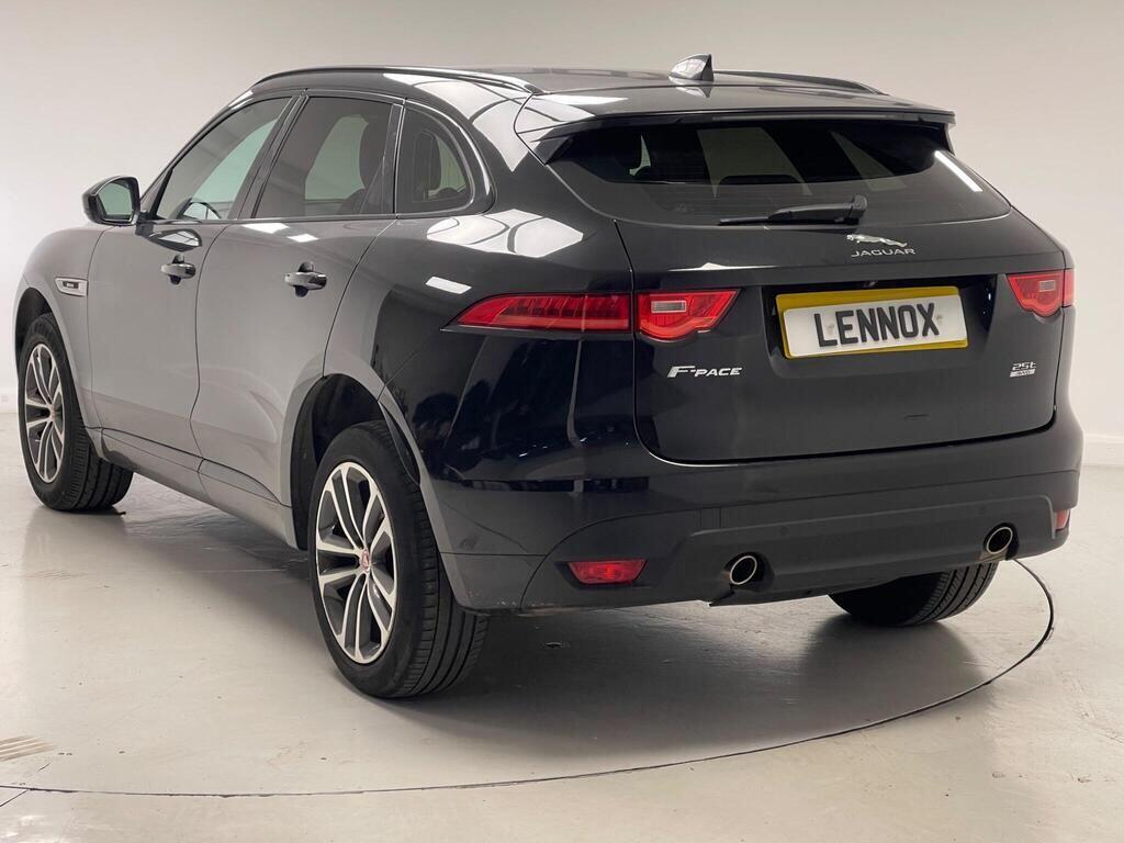 Jaguar F-Pace 2019 - Cars in Brent