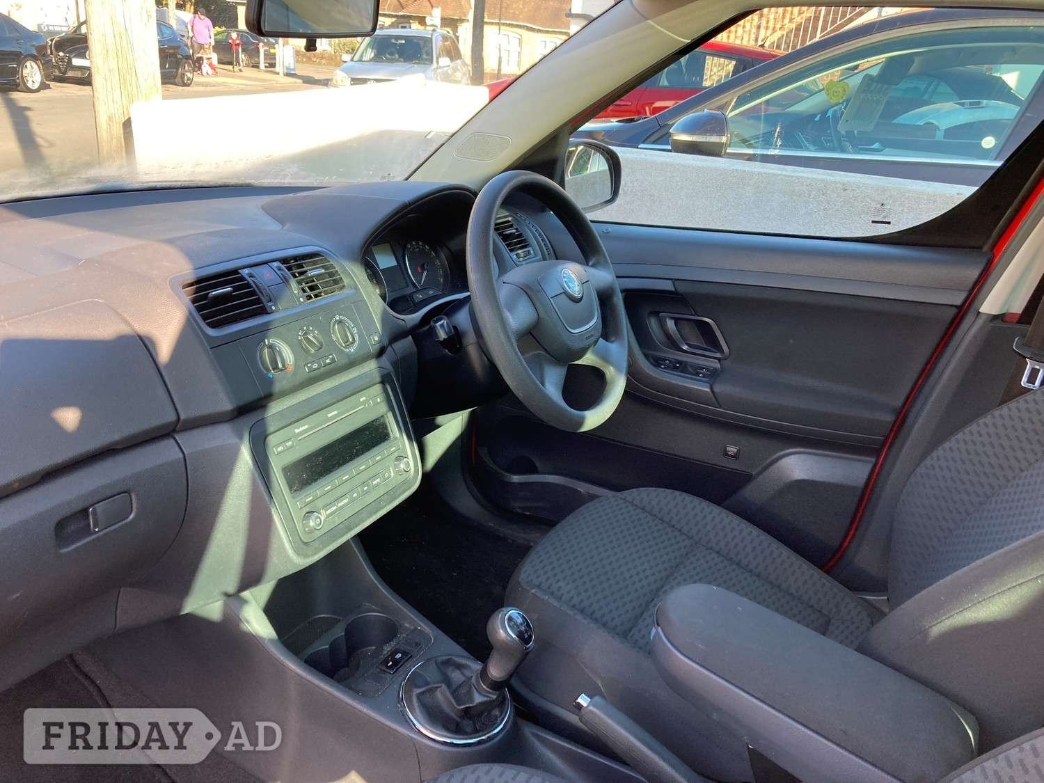 Skoda Roomster 2011 - Cars