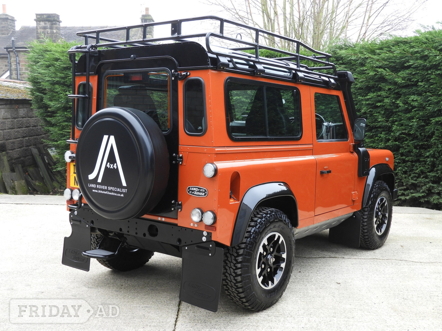 Land Rover Defender 90 2016 - Cars