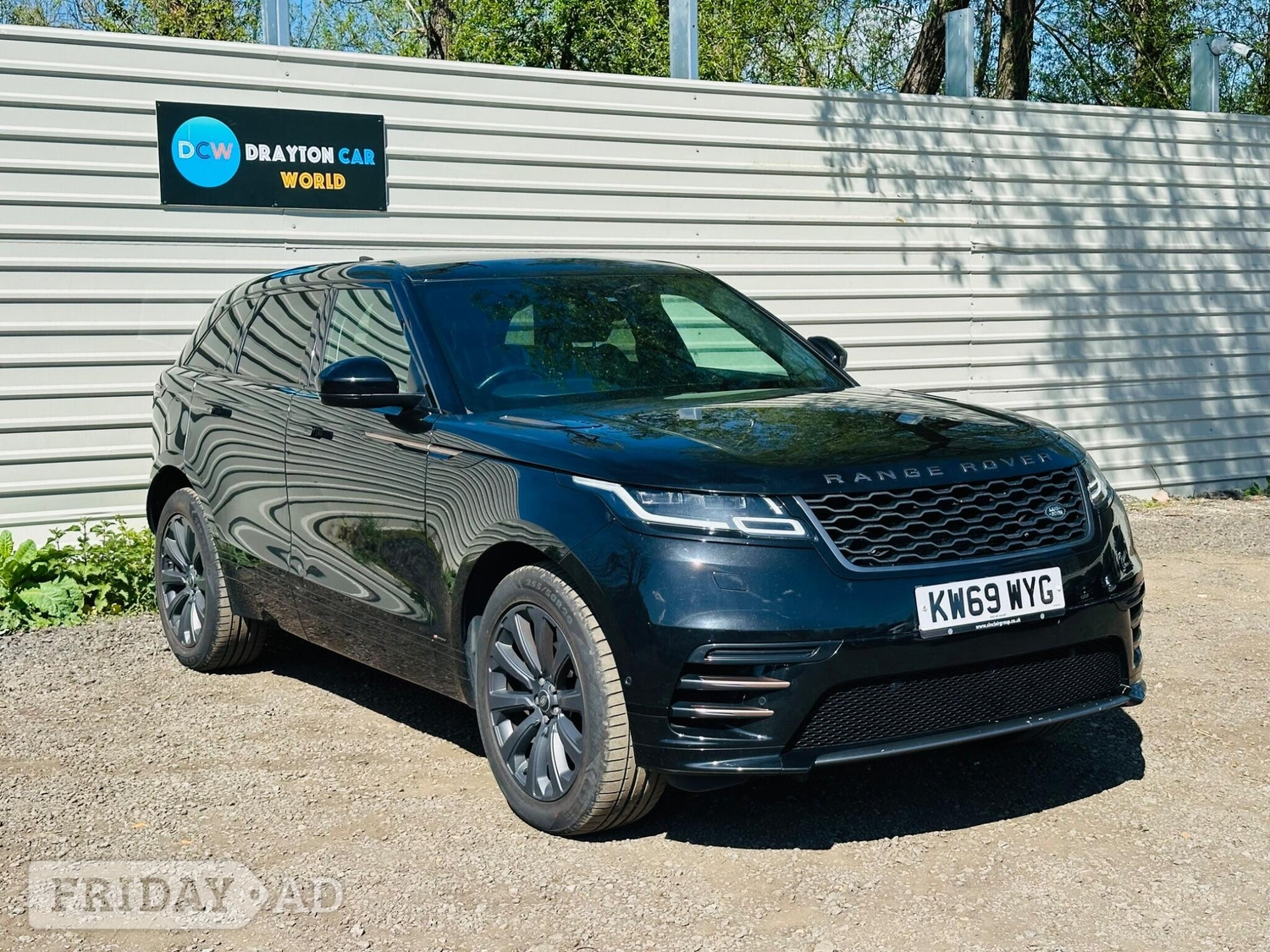 Land Rover Range Rover Velar 2019 - Cars in Hillingdon