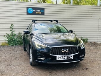 Infiniti Q30 2017