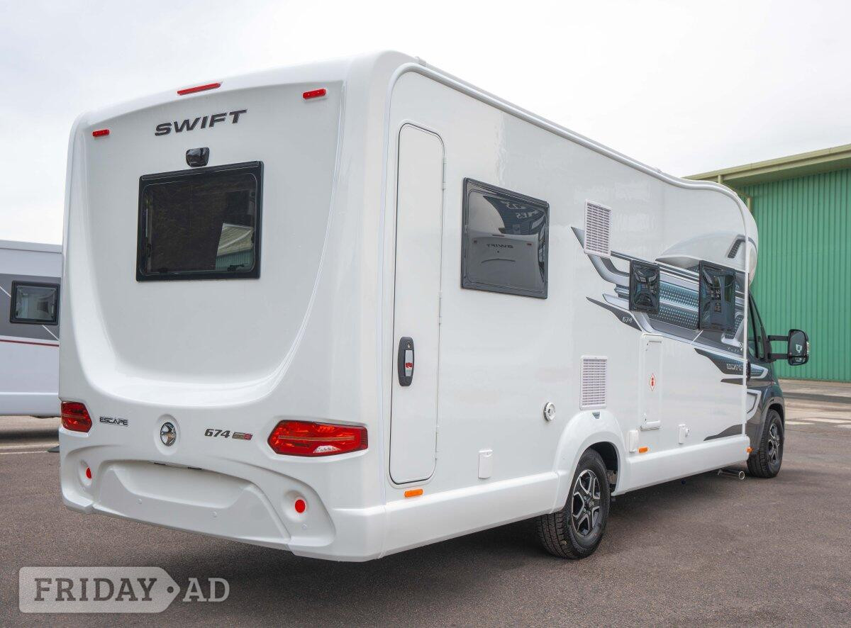 Swift Escape 674 Newark