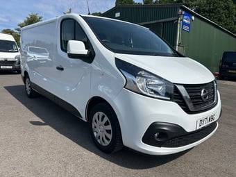 Nissan NV300 2021