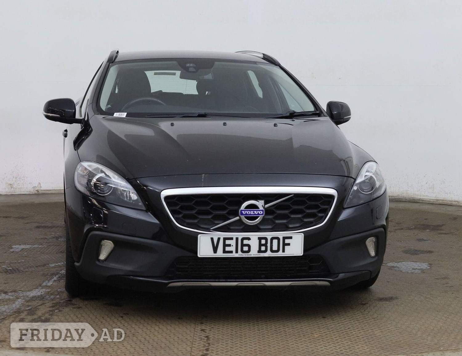Volvo V40 Cross Country Shotts