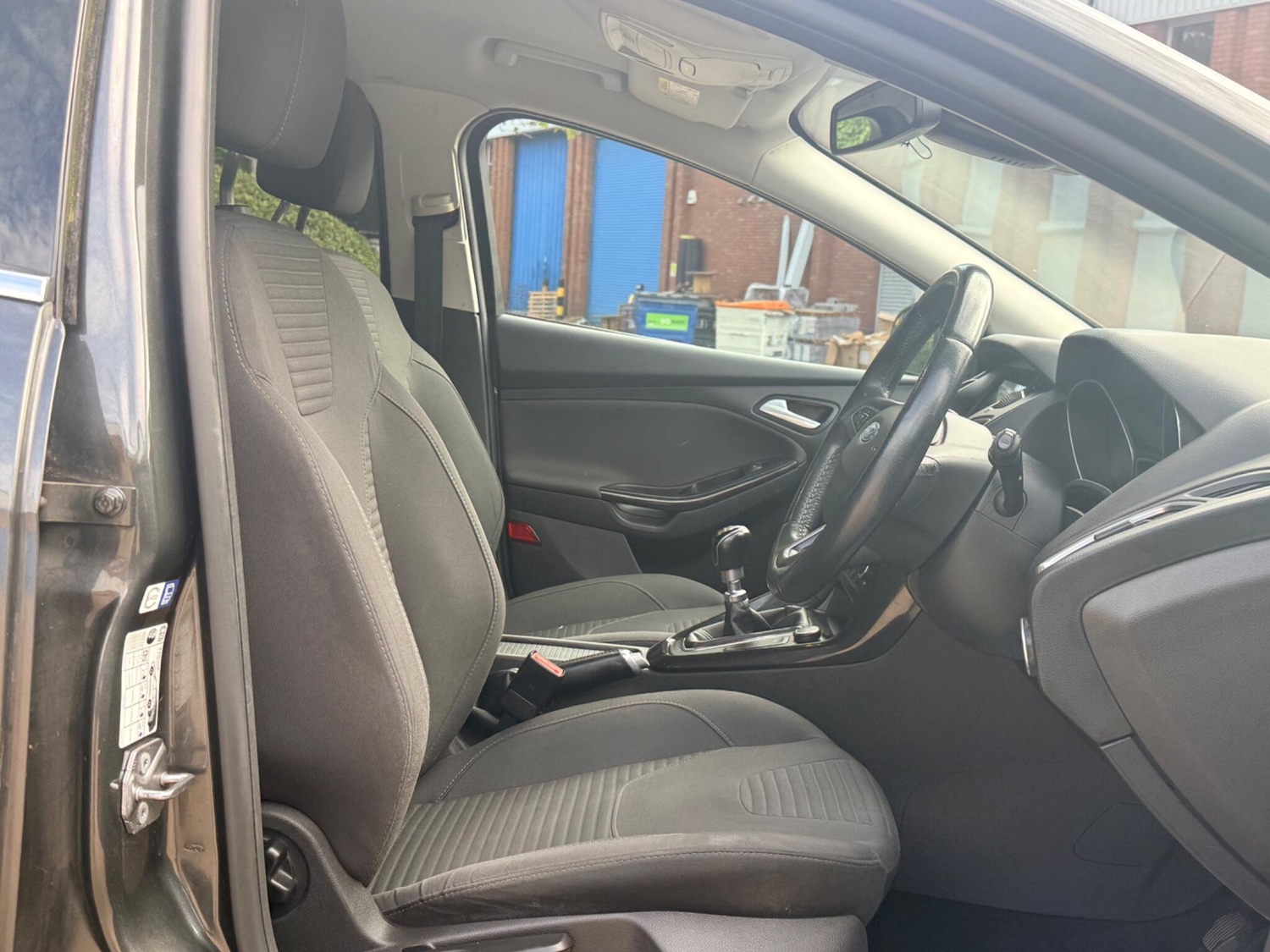 [ berth ]Ford Focus