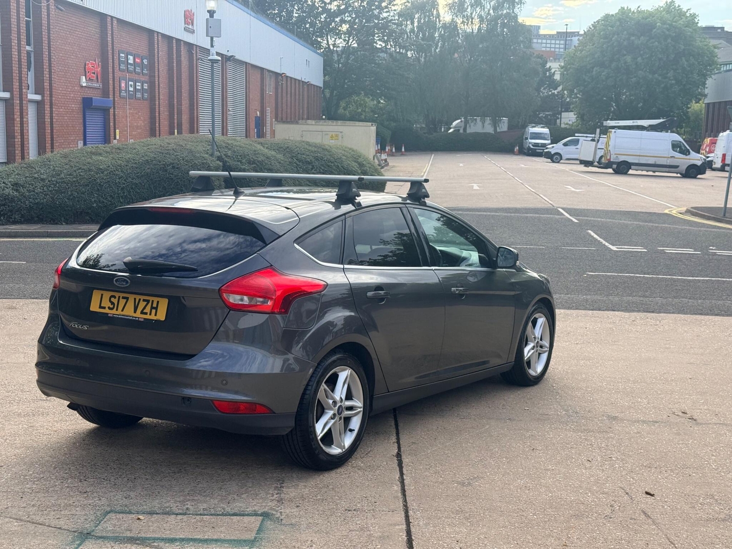 Ford Focus 2017 - Cars in Birmingham