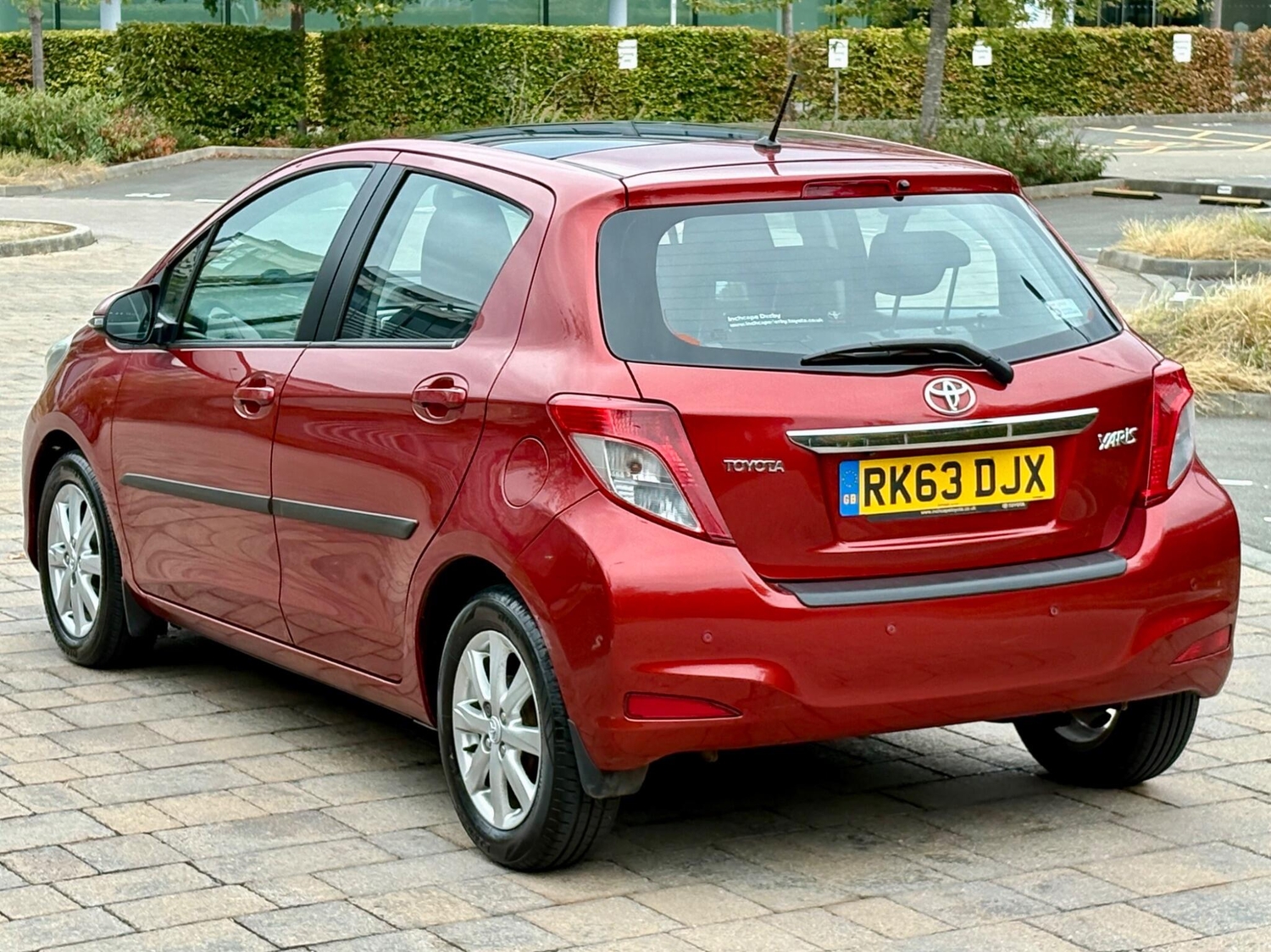 Toyota Yaris 2013 - Cars in Uxbridge
