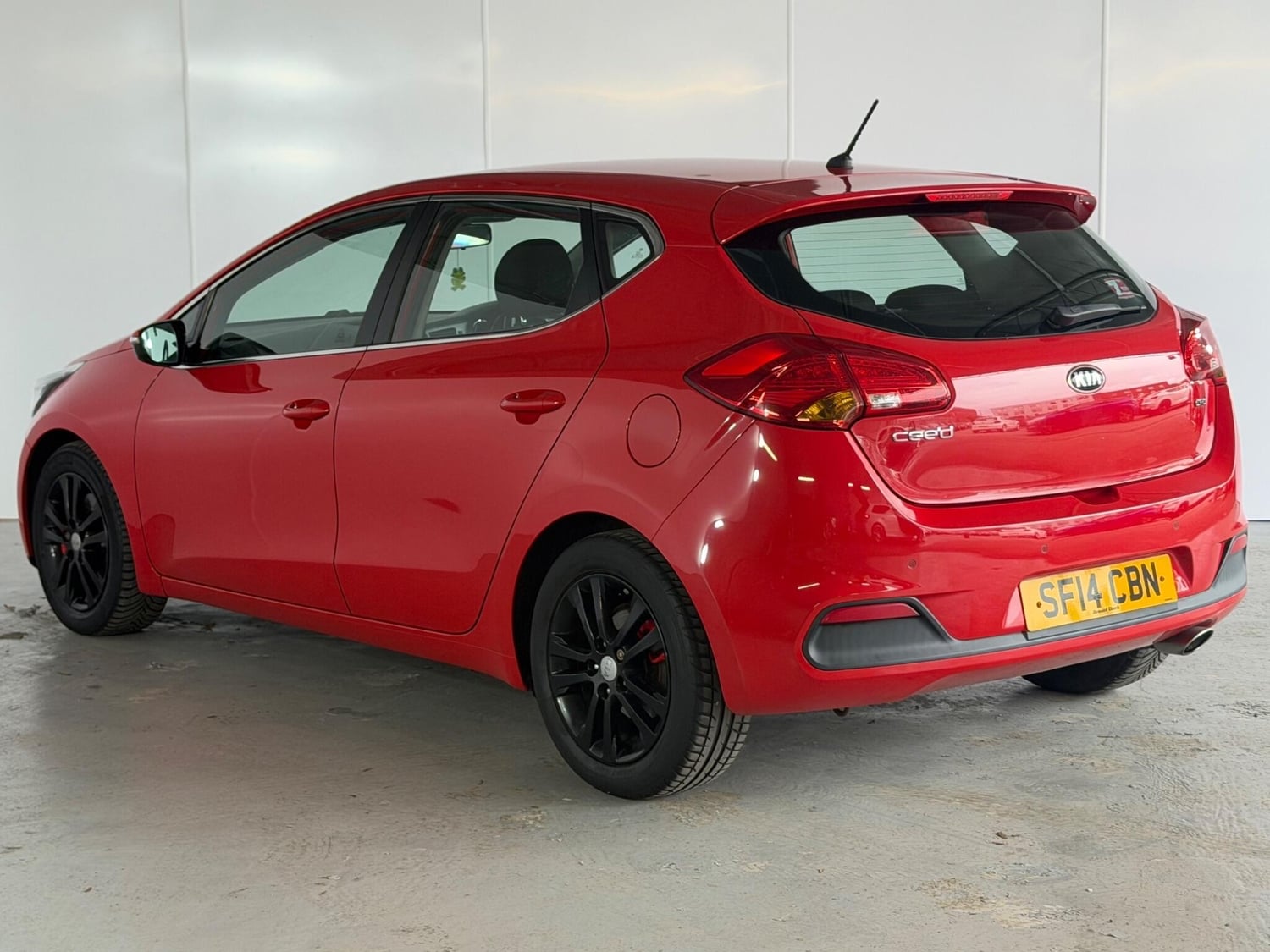 Kia Ceed 2014 - Cars in Manchester