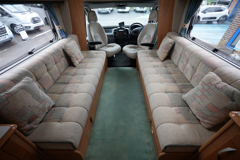 Auto-Trail Cheyenne 630 SE FIAT 2 BERTH 2 TRAVELLING SEAT MOTORHOME 2005 for sale - Motorhomes & Caravans in Haywards Heath
