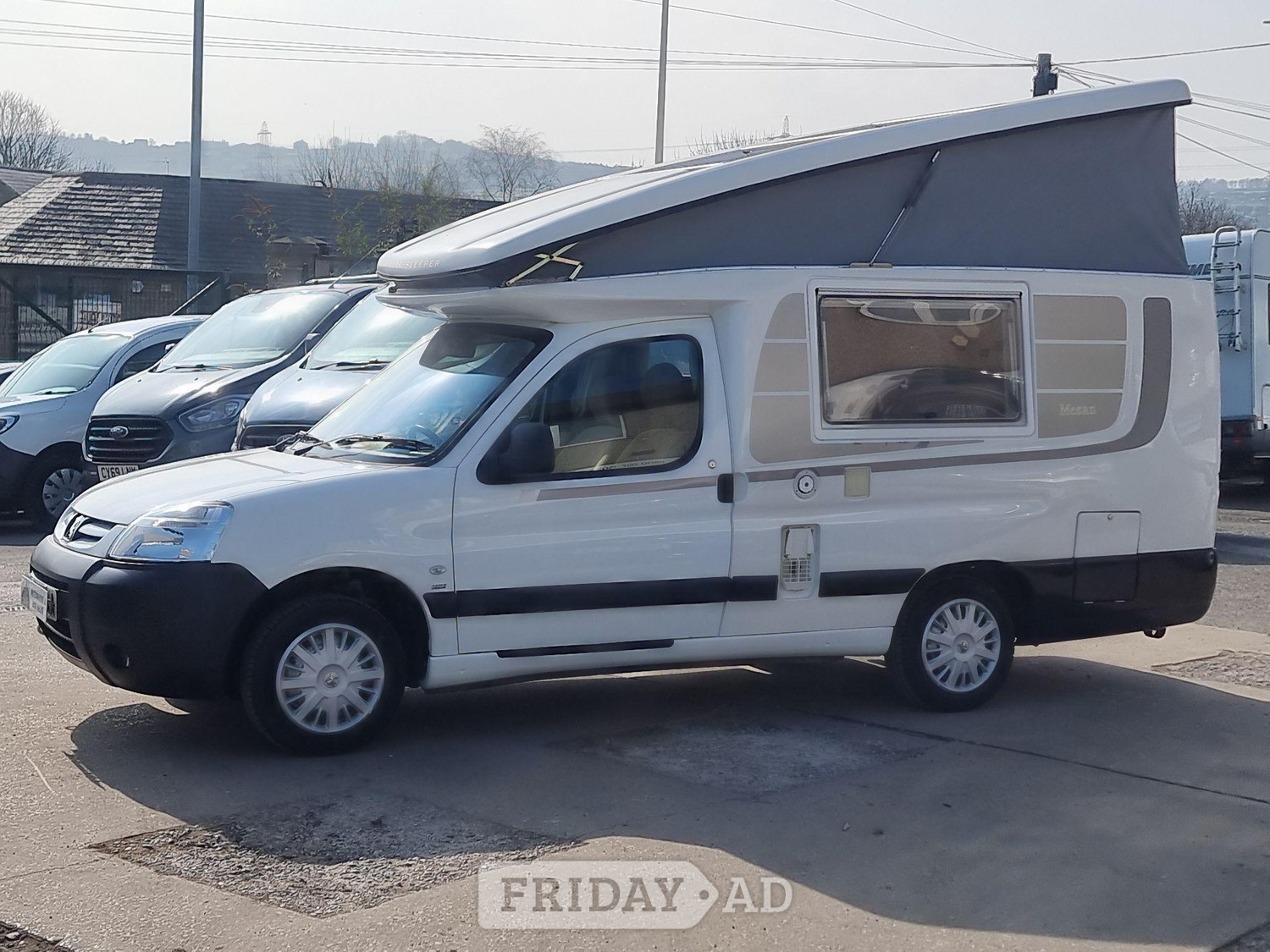 Auto-Sleepers Mezan 2 Berth Pop Top Motorhome One Owner 2009 for sale - Motorhomes & Caravans