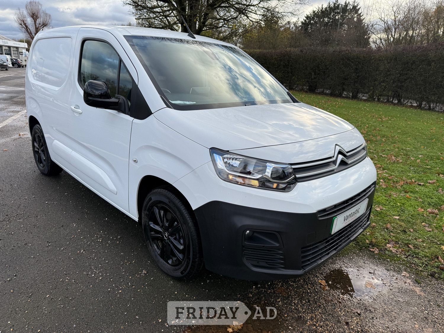 Citroen e-Berlingo 2022 in Chertsey