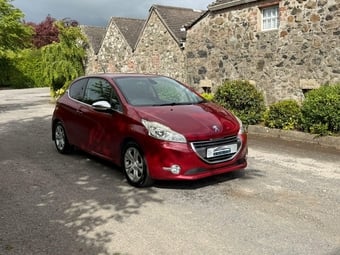 Peugeot 208 2012
