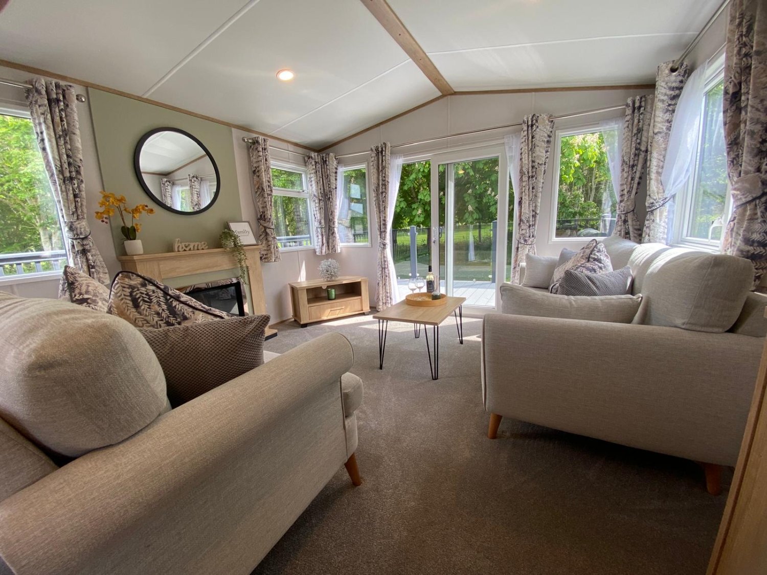 Pershore Carnaby Silverdale 2025 for sale