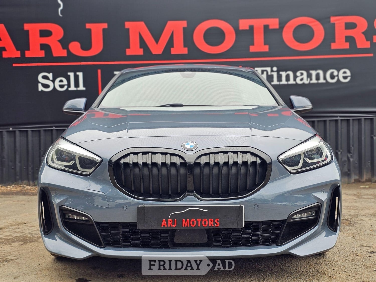 BMW 1 Series 2020 - Cars