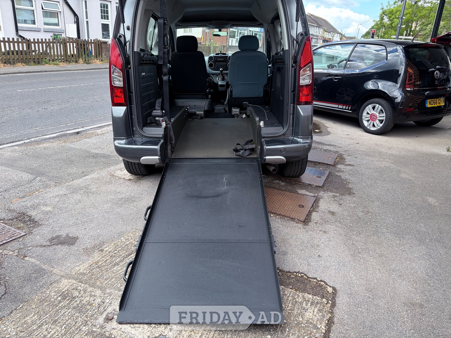 Citroen Berlingo 2015 - Cars in New Milton