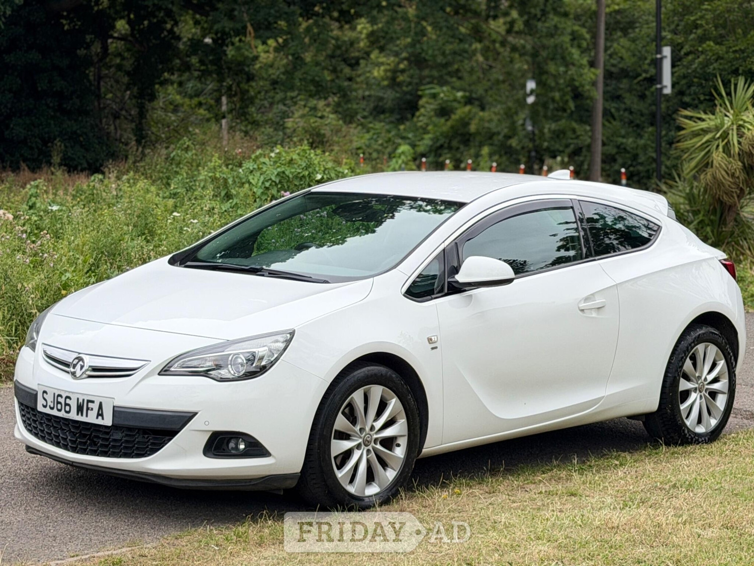 Vauxhall Astra 2017 - Cars