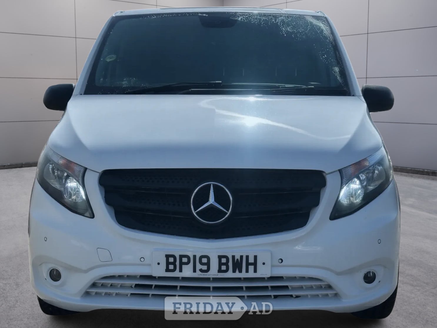 [ berth ]Mercedes-Benz Vito