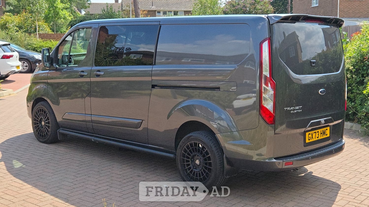 [ berth ]Ford Transit Custom