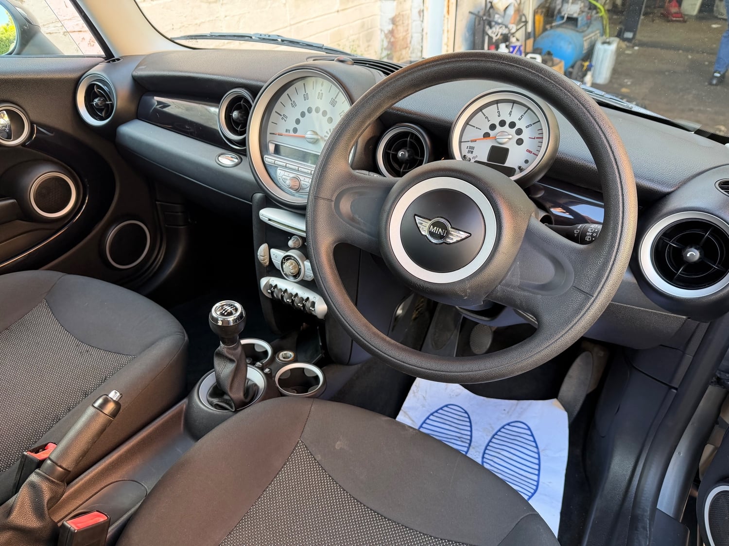 [ berth ]Mini Hatch