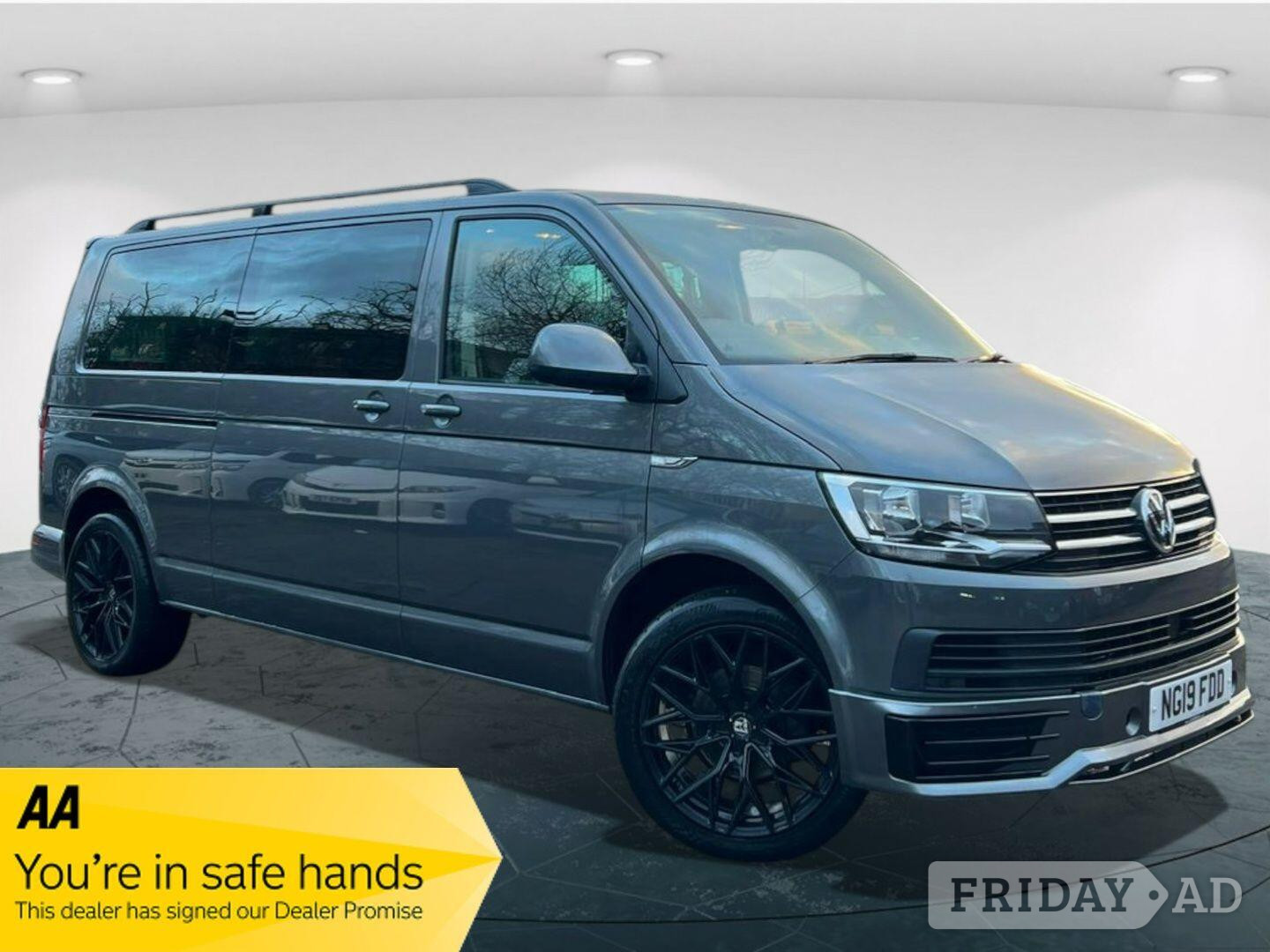 Volkswagen Transporter Shuttle 2019 in Walsall