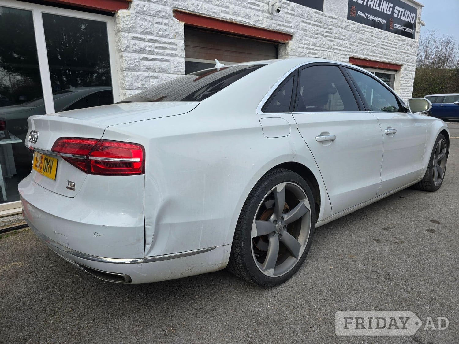 Audi A8 2015 - Cars