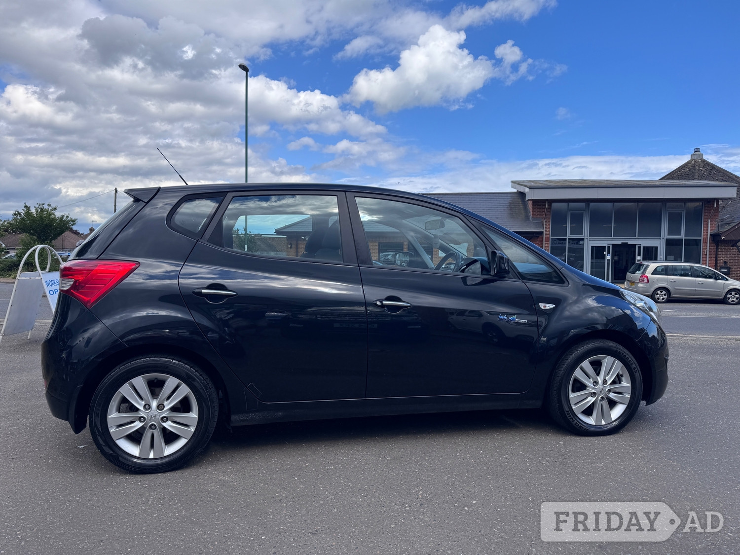 Hyundai ix20 2012 - Cars