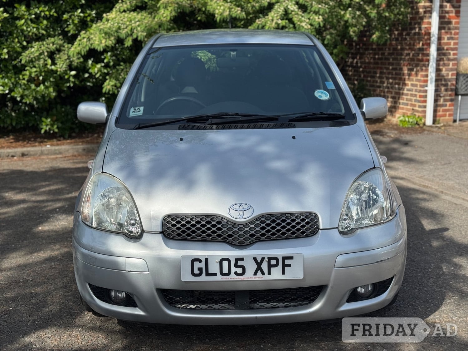 Toyota Yaris 2005 - Cars in Ashford