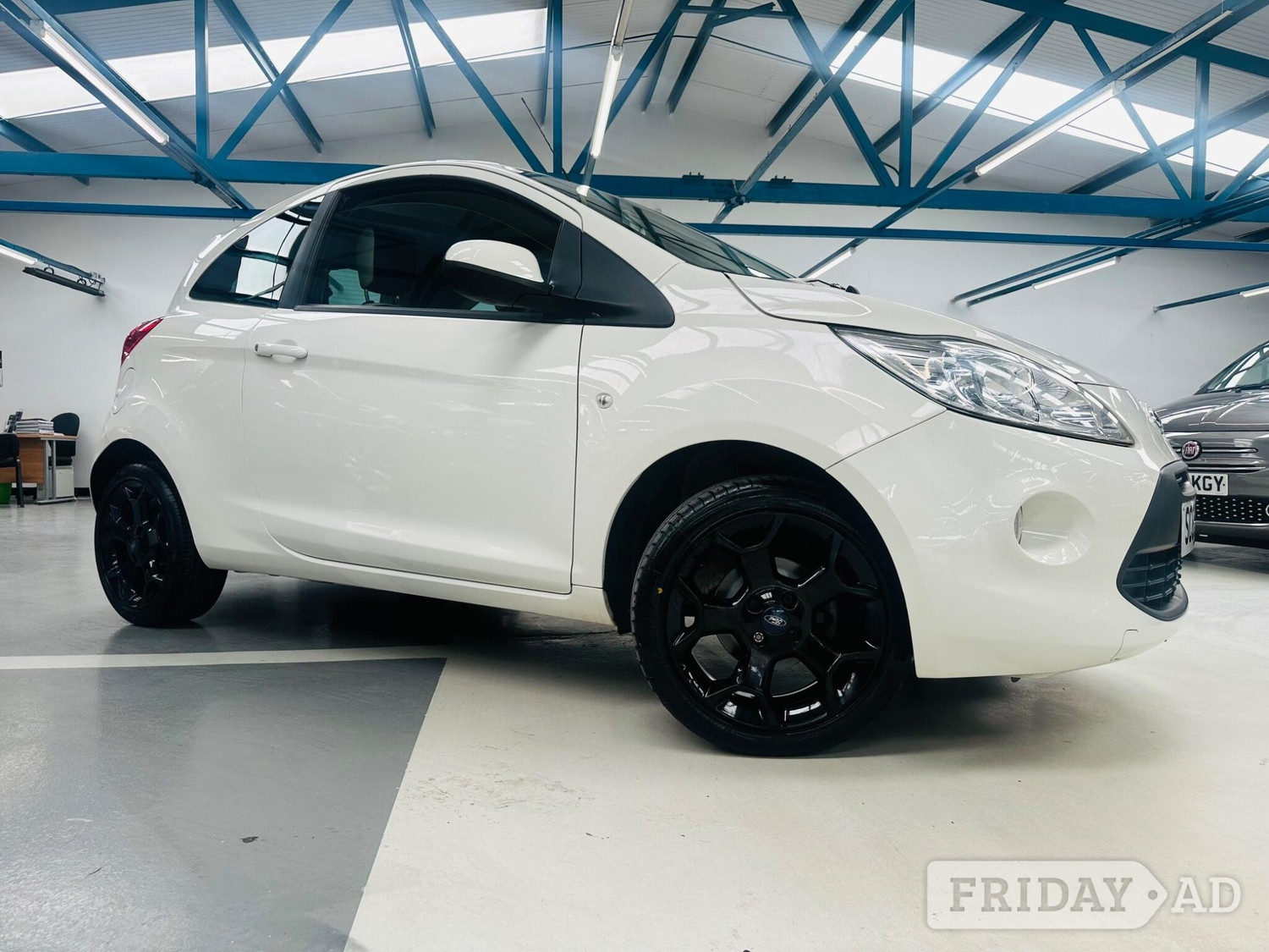 [ berth ]Ford Ka