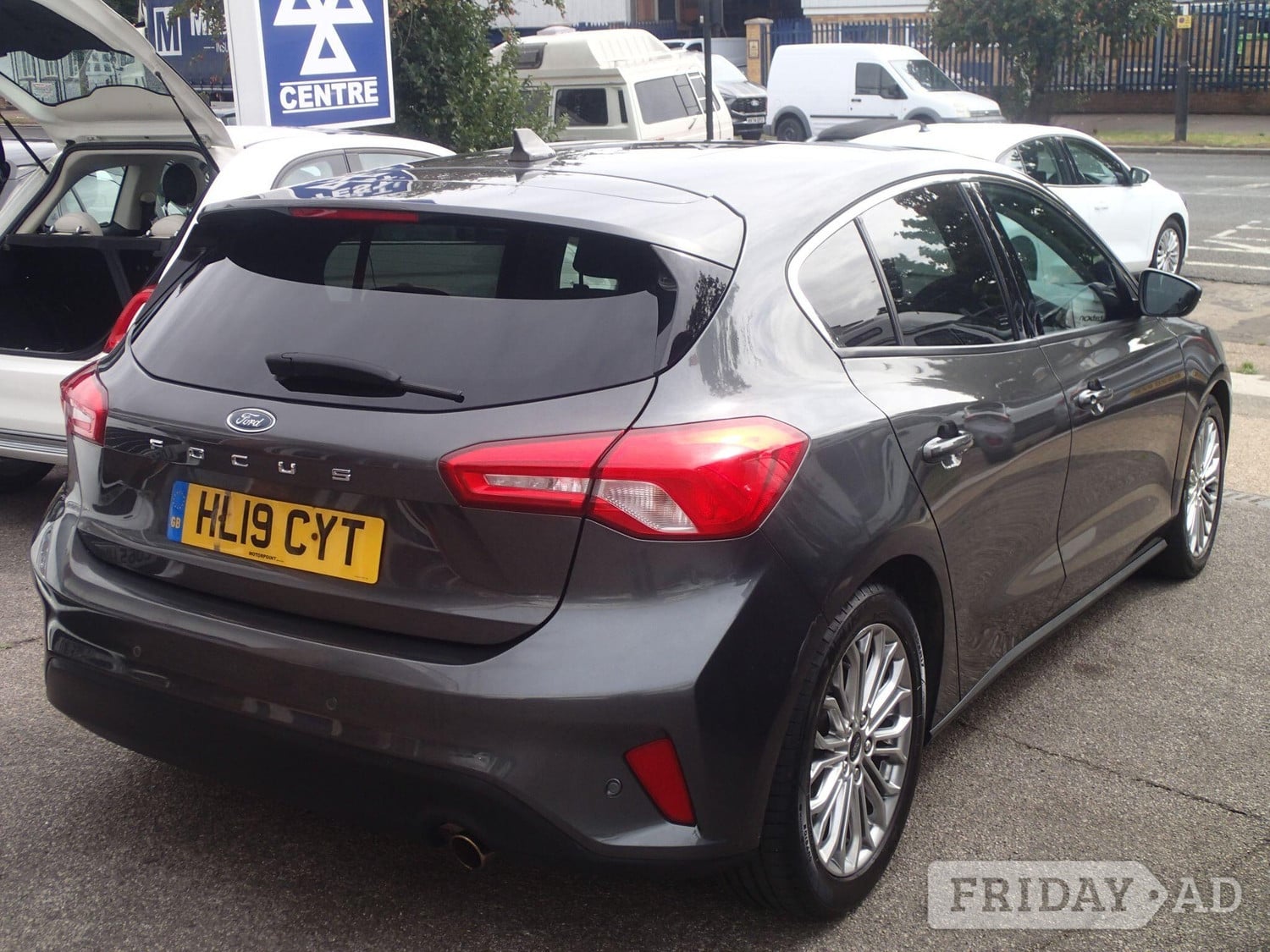 [ berth ]Ford Focus