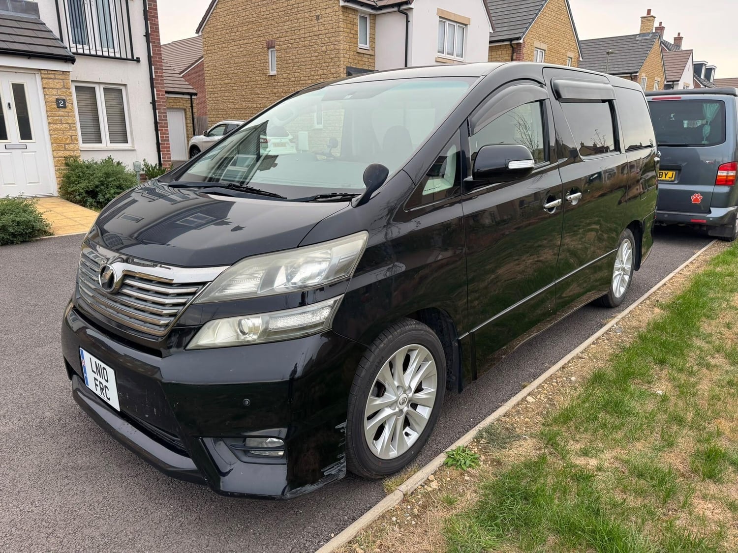 Toyota Vellfire 2022 in Wembley