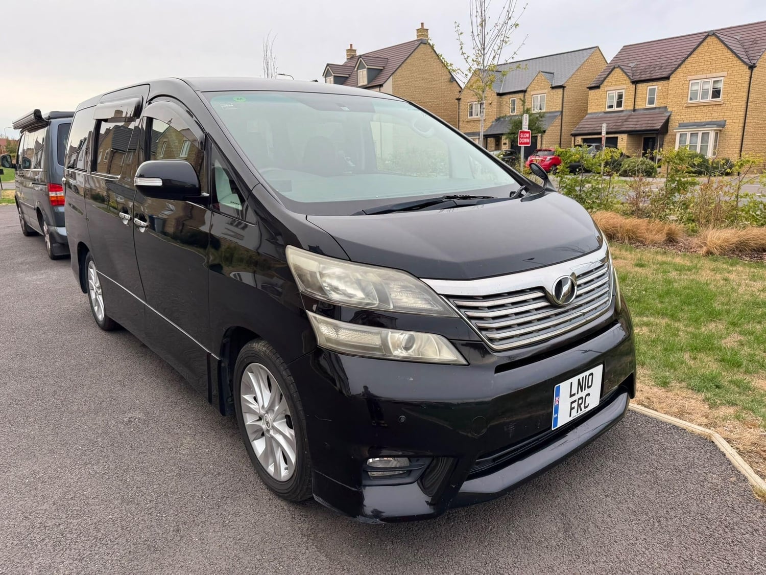 [ berth ]Toyota Vellfire