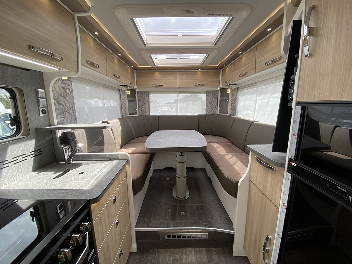 Frankia Platin Pure I 7400 Plus 2026 for sale - Motorhomes & Caravans