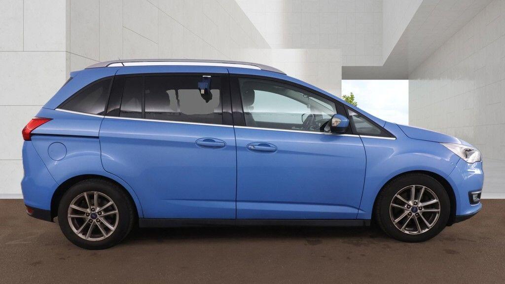 Ford Grand C-MAX 2016 - Cars