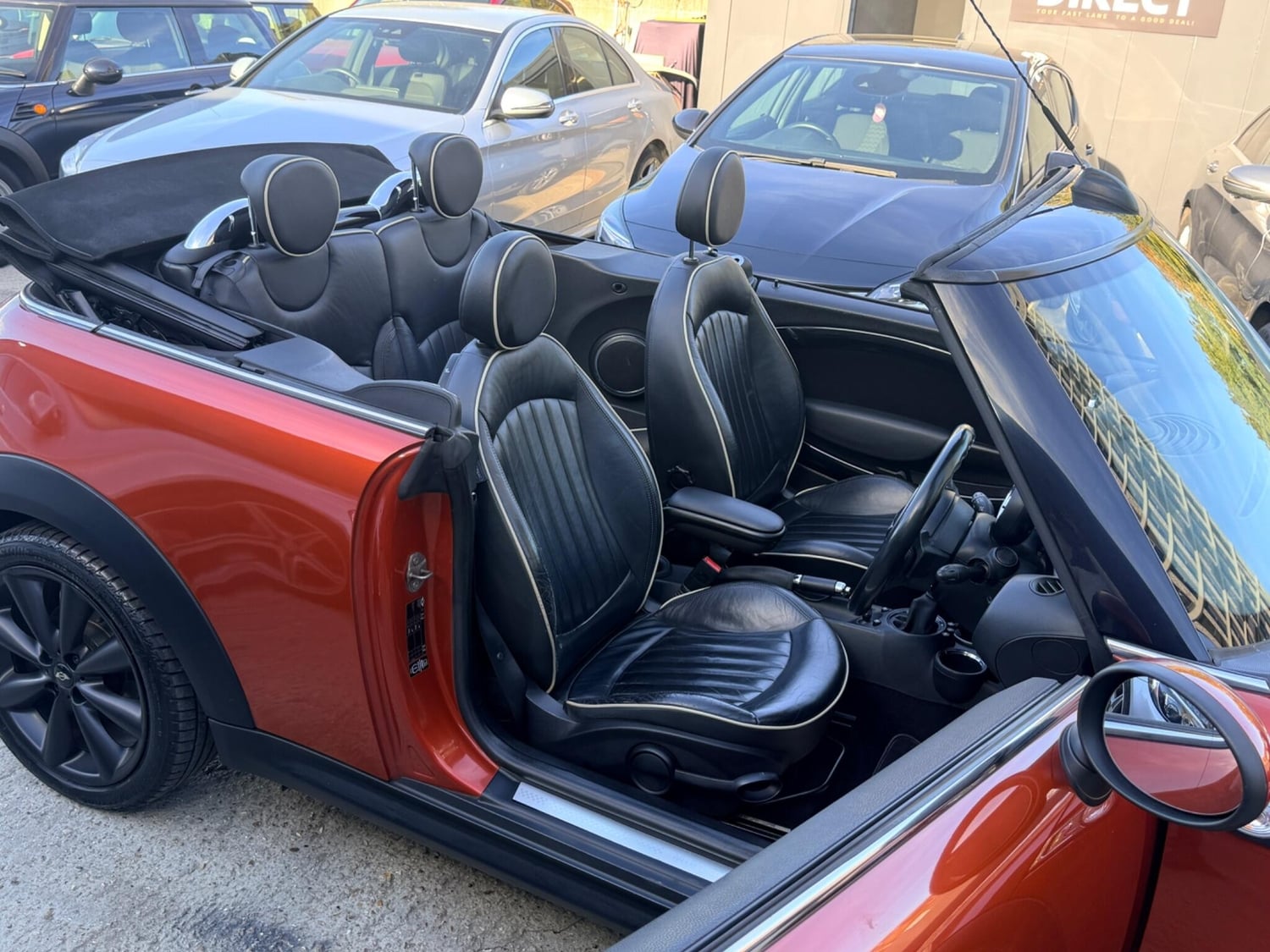 Mini Convertible 2013 - Cars
