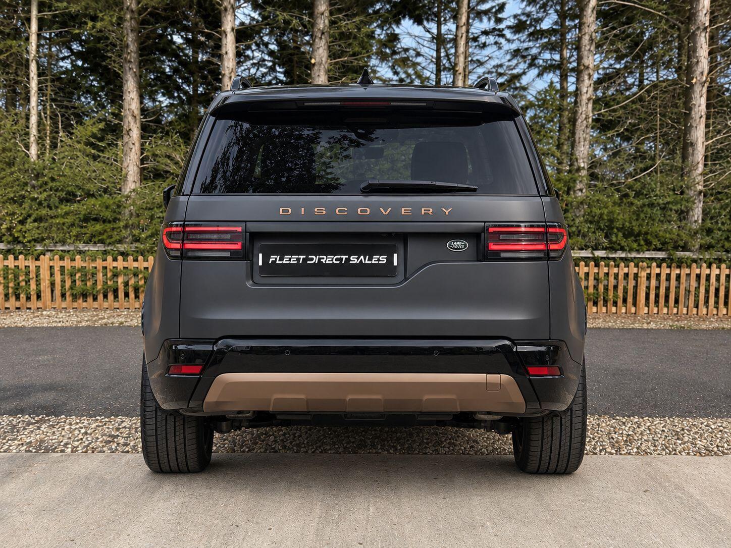 Land Rover Discovery 2026 - Vans & Commercial Vehicles in Newbury