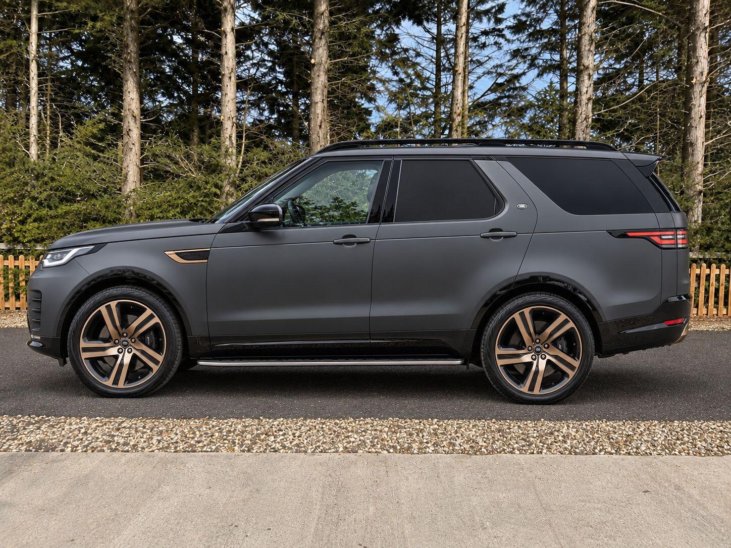 Land Rover Discovery 2026 - Vans & Commercial Vehicles