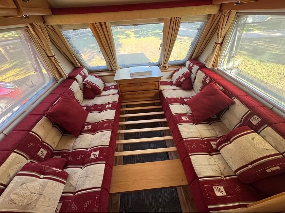 Compass rambler 12/2 2006 - Motorhomes & Caravans