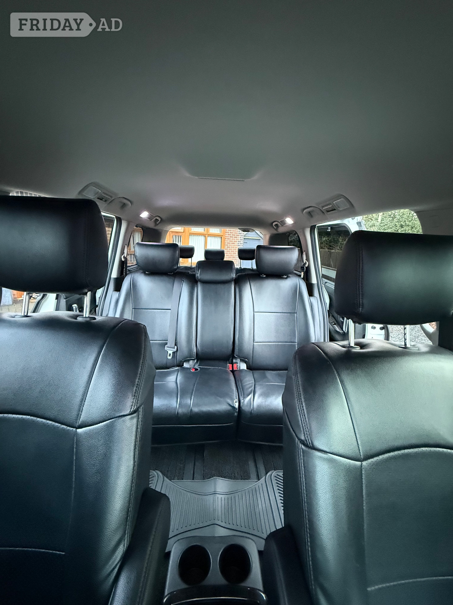Nissan Elgrand 2025 - Cars