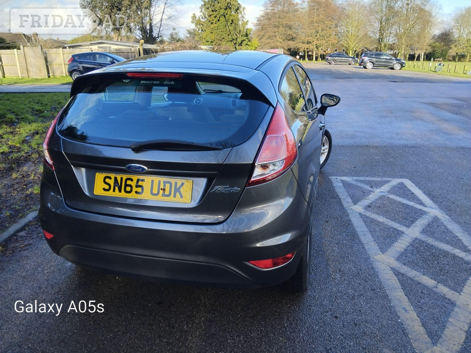 Ford Fiesta 2015 - Cars