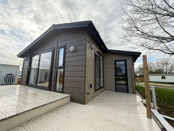 Tingdene Mackworth Lodge 2016