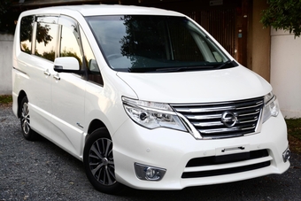 Nissan Serena 2016