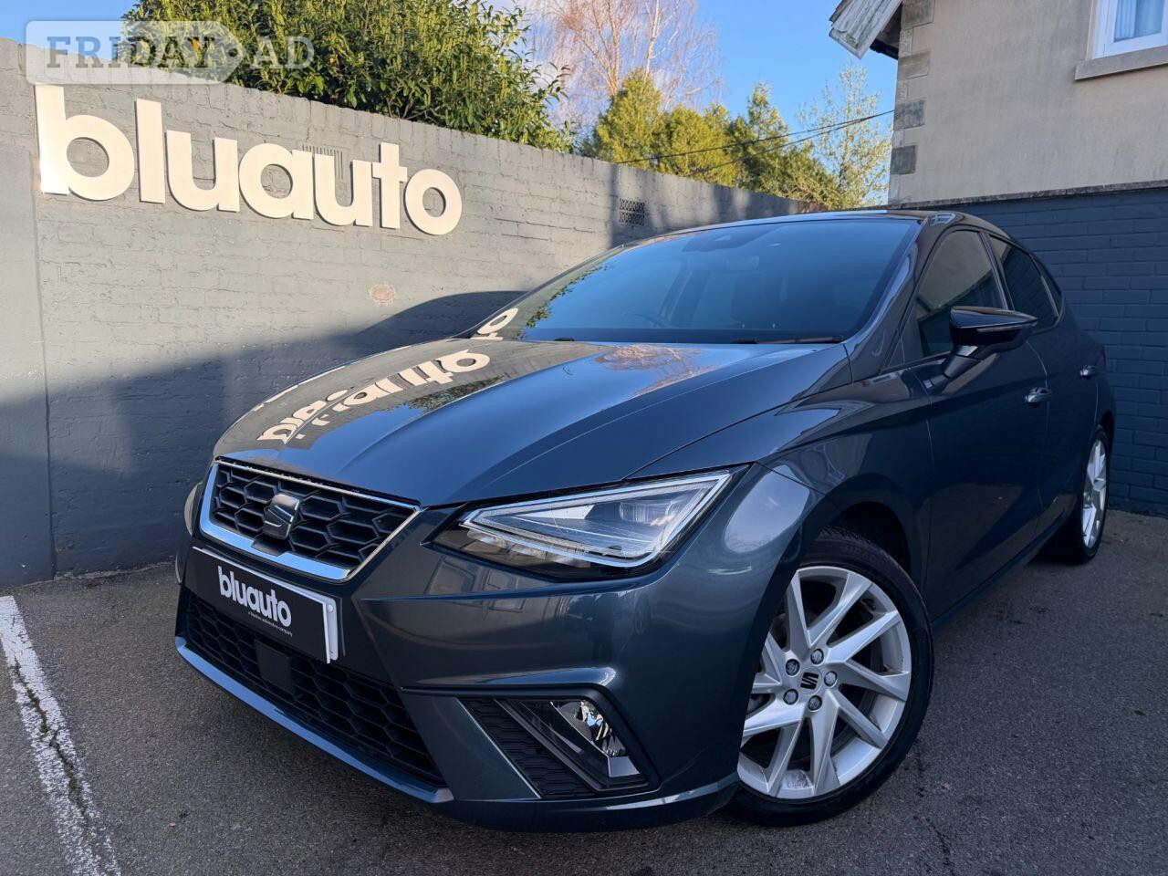 [ berth ]SEAT Ibiza